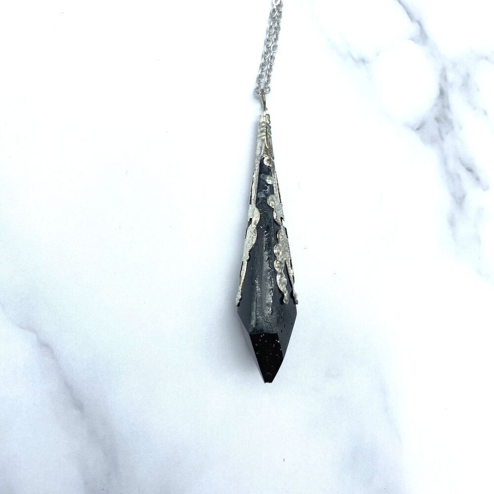 Black Resin Pendulum Necklace - Picture 8 of 10
